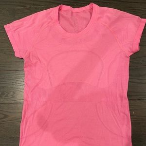 Lululemon pink swiftly tech